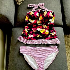 Pink Purple Black tankini! Brand New! Large